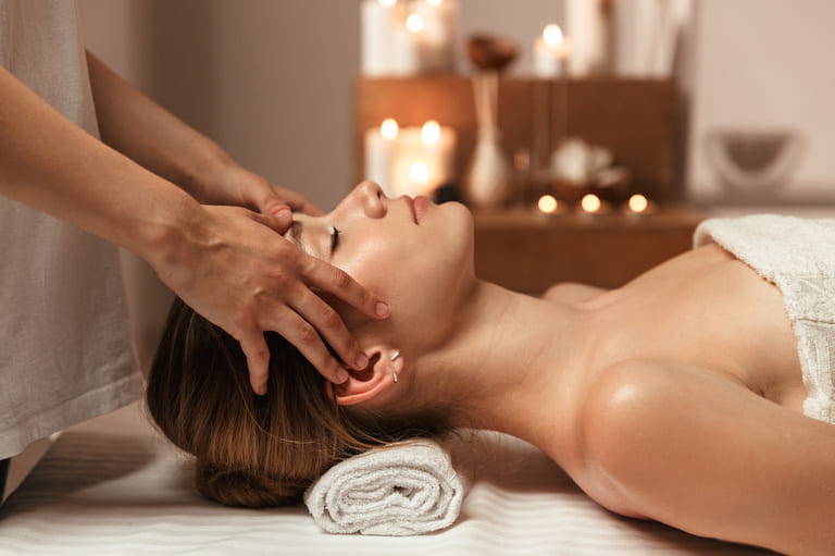 RELAX-Massage vs. Faszientherapie